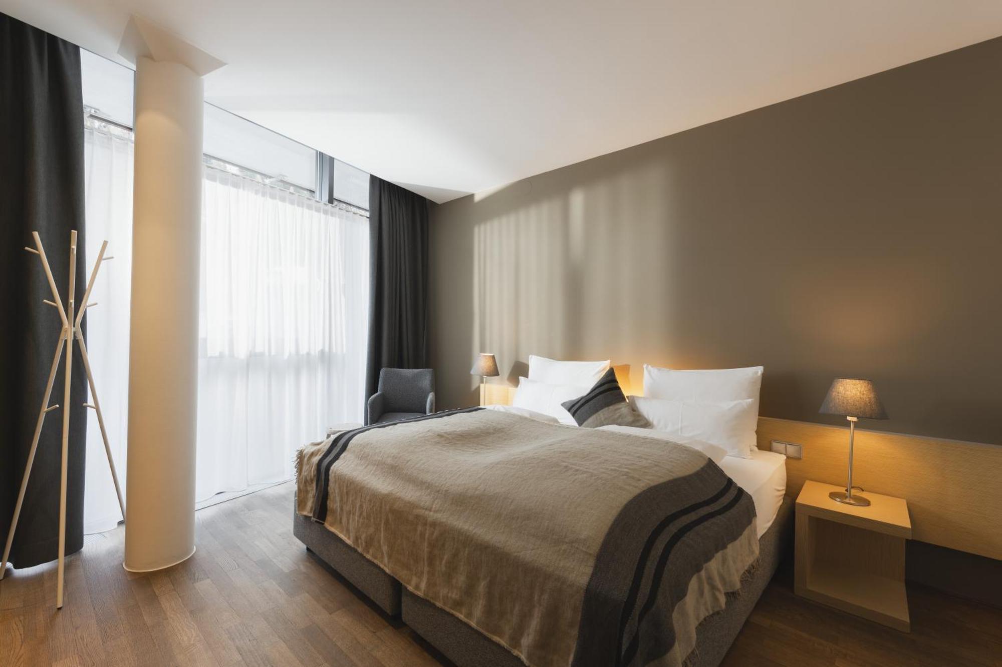 Suite Kapall,1742614619:JPEG