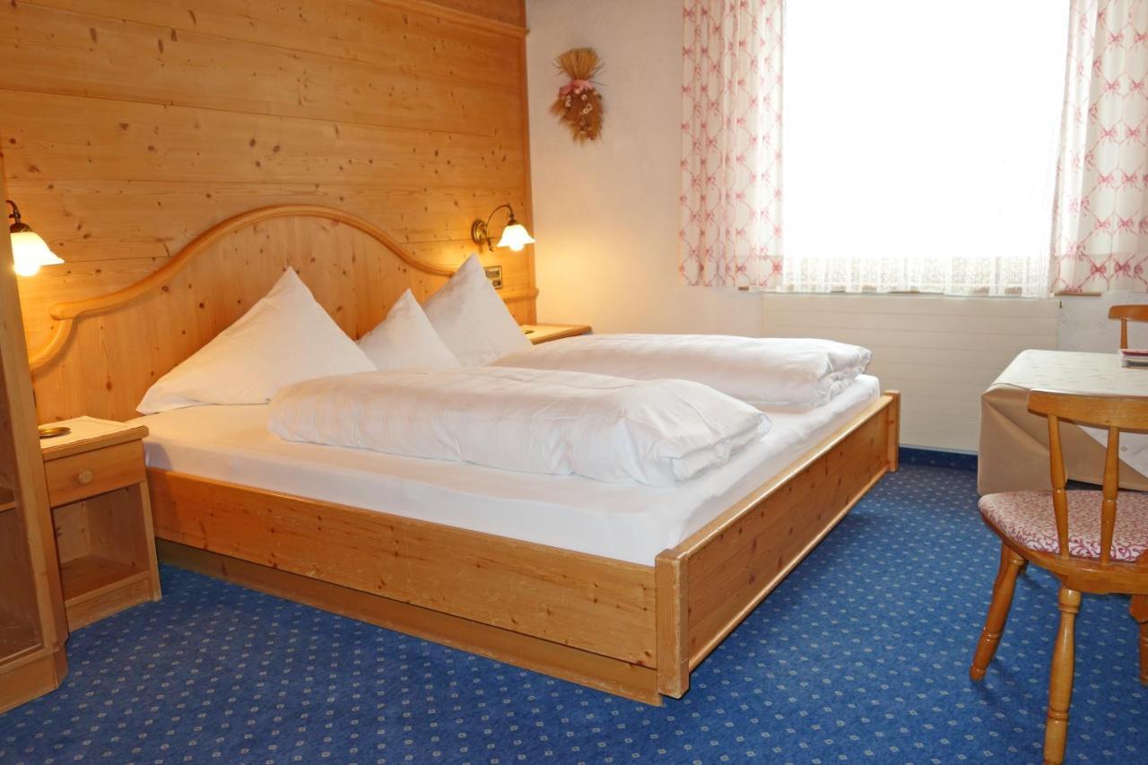 Standard Double Room,695504793:JPEG
